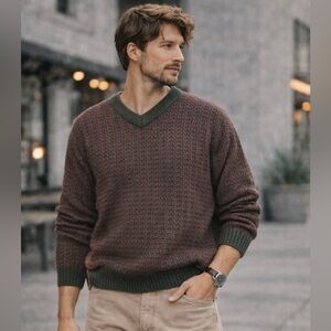 L.L. Bean made in England British wool men’s S green red knit vintage 100% wool